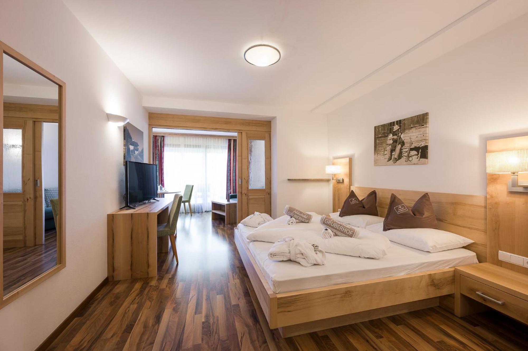 Naturhotel Gruberhof Schenna Luaran gambar