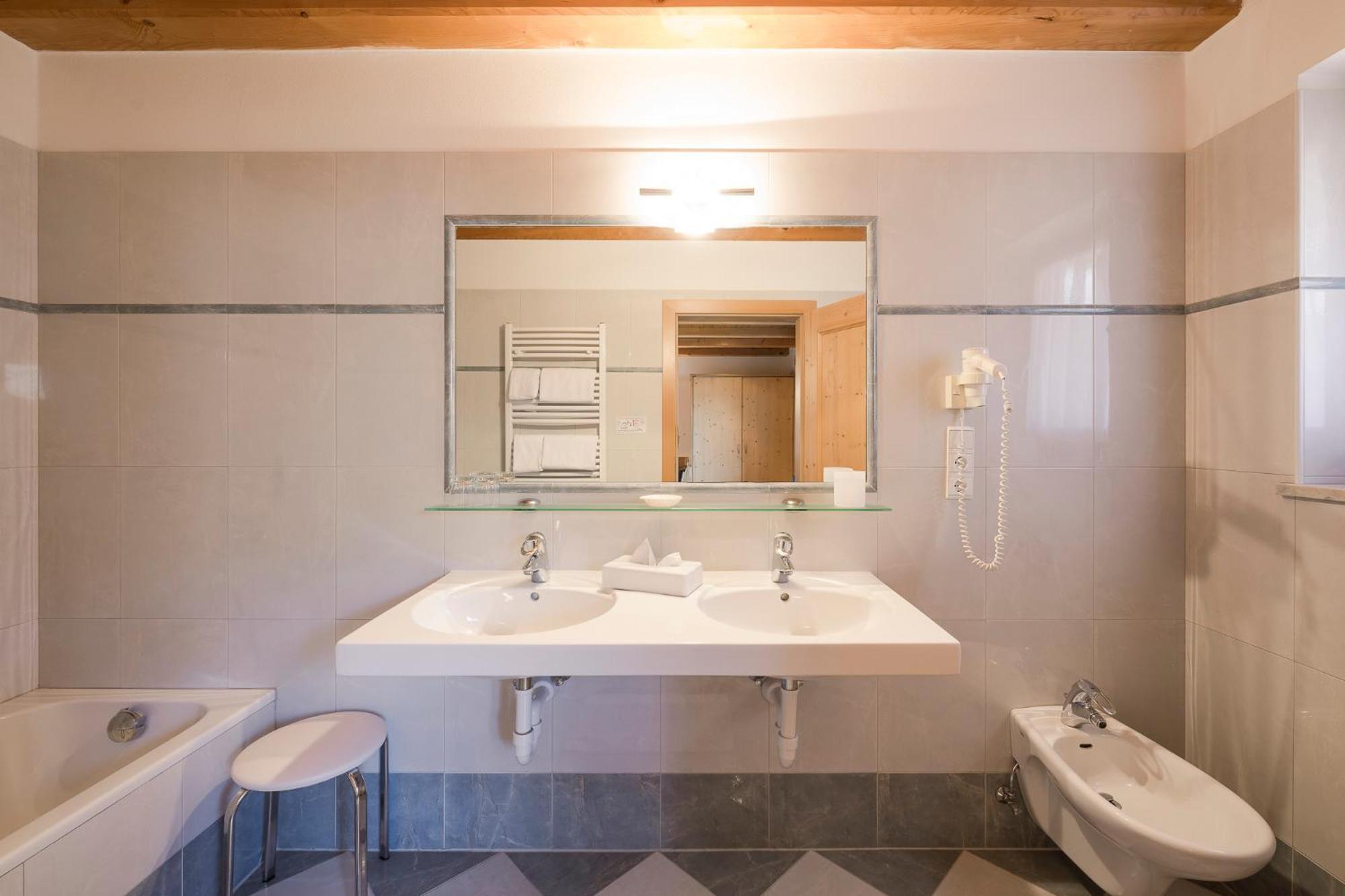 Naturhotel Gruberhof Schenna Luaran gambar